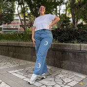 Celestial 29" Inseam Jeans - Light Wash
