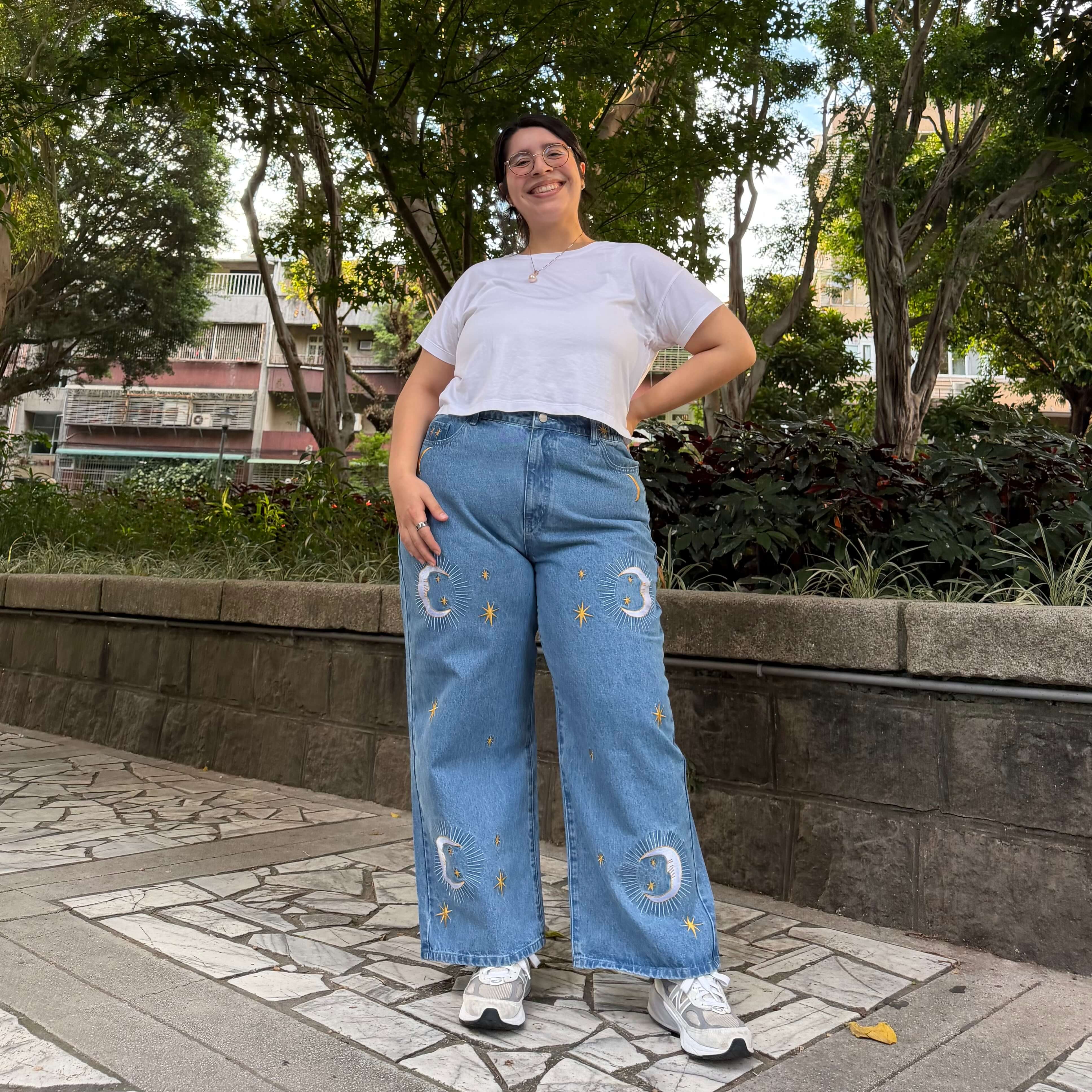 Celestial 29" Inseam Jeans - Light Wash